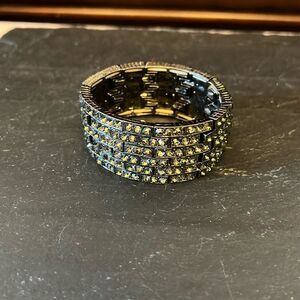 silver tone stretch bracelet